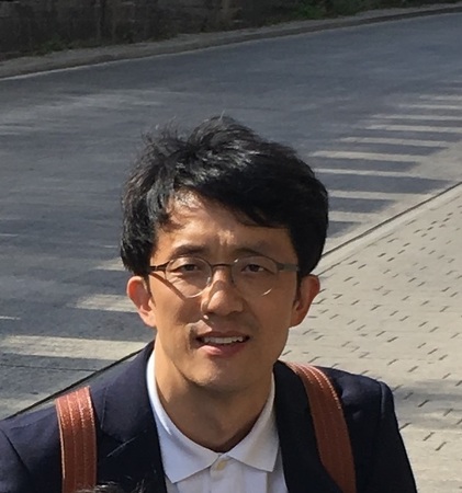 포럼 사회/패널: 연금술사의 밀실: 이종배아 시네마와 정치성